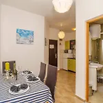 Dora Apartman