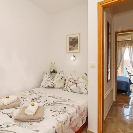 아파트 Dora 드라말리